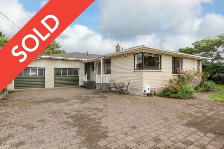 Photo of property in 37 Turakina Street, Merrilands, New Plymouth, 4312