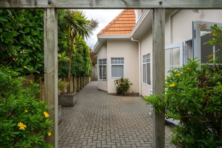 Photo of property in 4 Amesbury Drive, Churton Park, Wellington, 6037