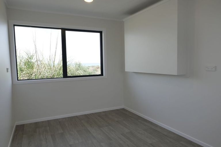 Photo of property in 7 Kent Avenue, Waitarere Beach, Levin, 5510
