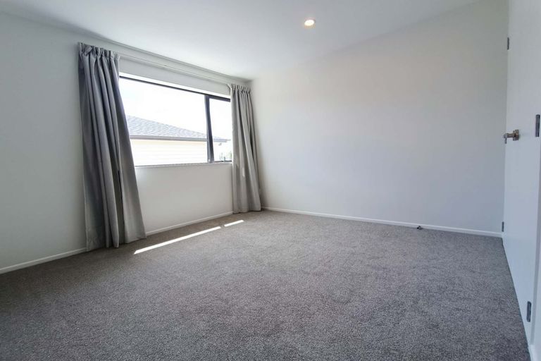 Photo of property in 39b Cutler Street, New Lynn, Auckland, 0600