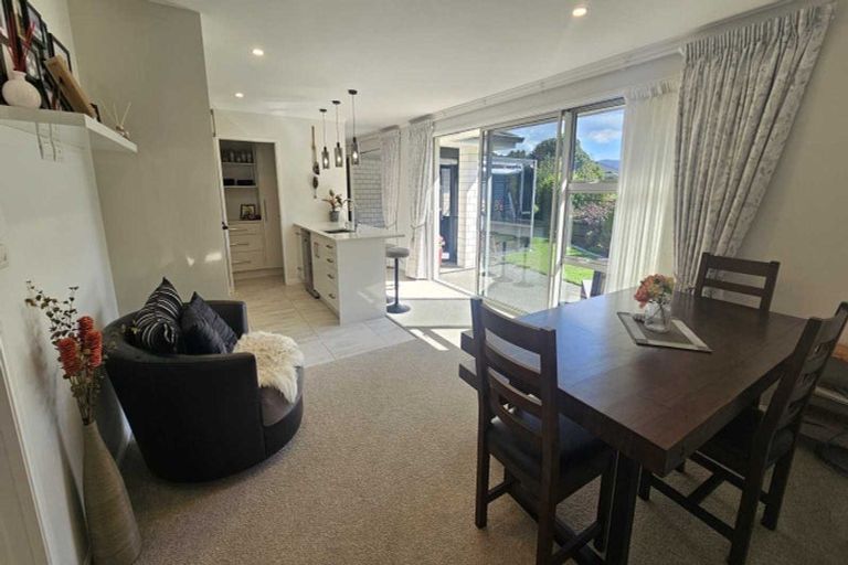 Photo of property in 15 Layla Place, Katikati, 3178