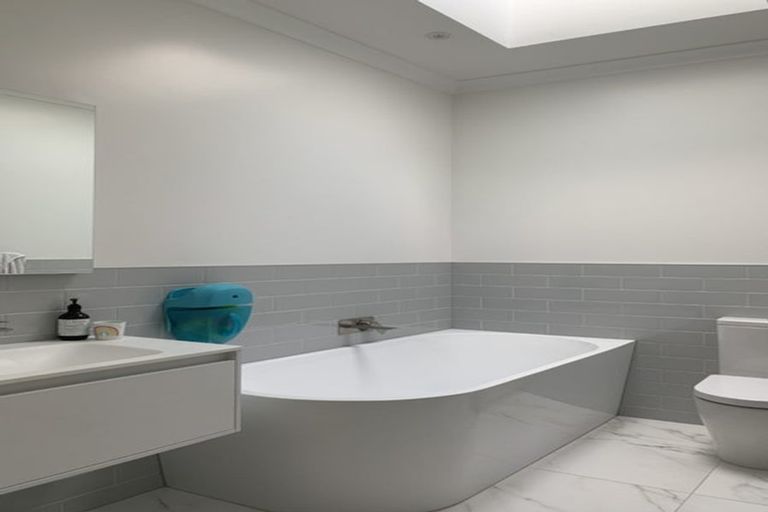 Photo of property in 401 Karori Road, Karori, Wellington, 6012