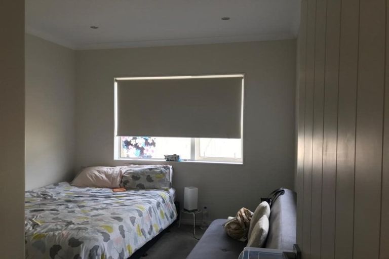 Photo of property in 21e Stamford Crescent, Flat Bush, Auckland, 2019