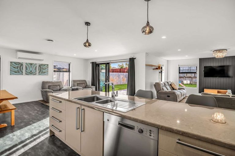 Photo of property in 66 Lignite Drive, Rolleston, 7614