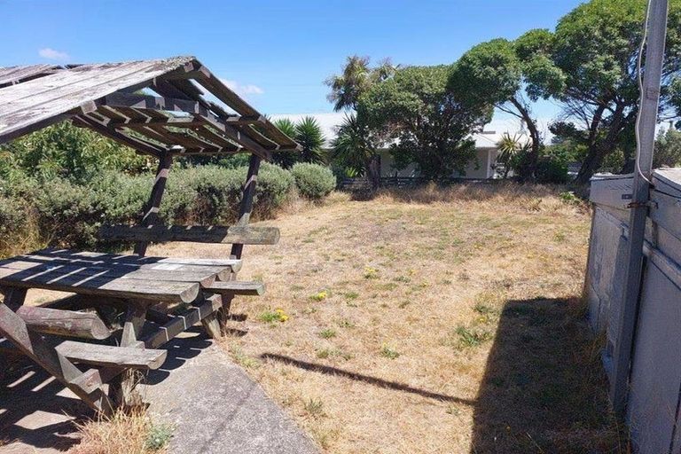 Photo of property in 424 Marine Parade, South New Brighton, Christchurch, 8062