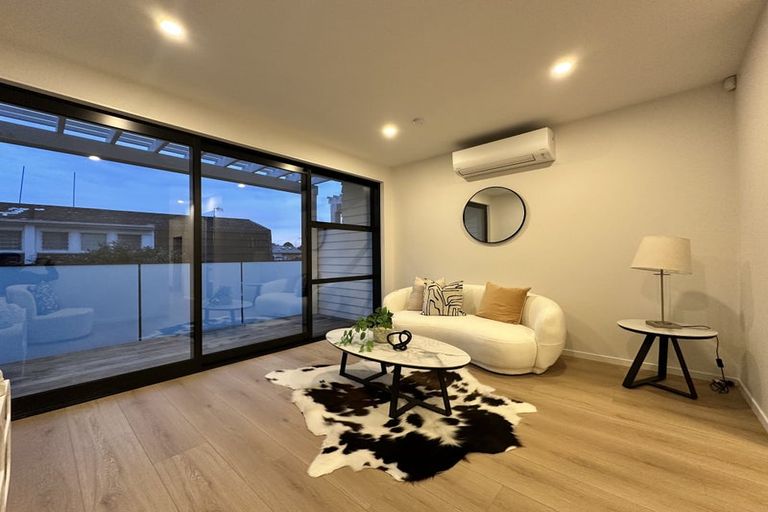 Photo of property in 4/379 Great South Road, Papatoetoe, Auckland, 2025