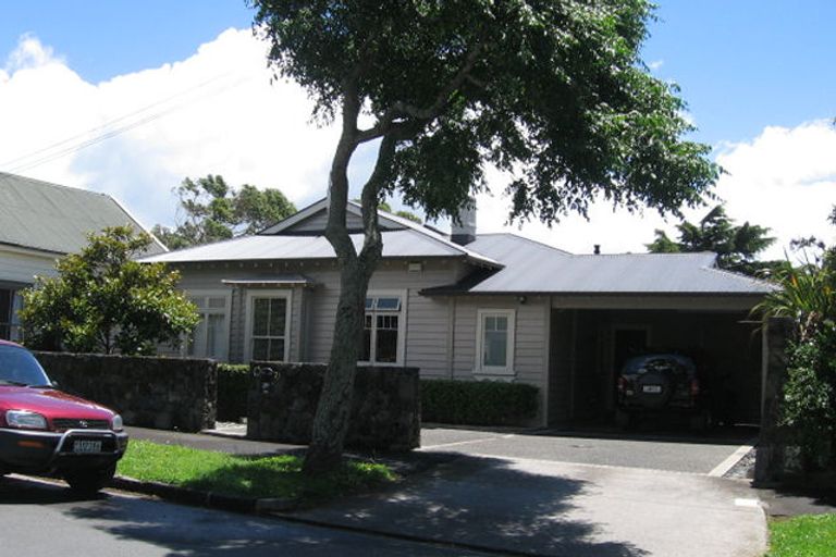 Photo of property in 21 Essex Road, Mount Eden, Auckland, 1024