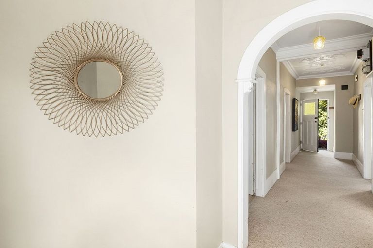 Photo of property in 5 Marett Street, Macandrew Bay, Dunedin, 9014