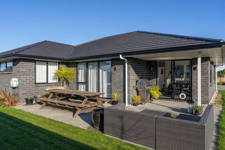 Photo of property in 96 Solway Crescent, Solway, Masterton, 5810