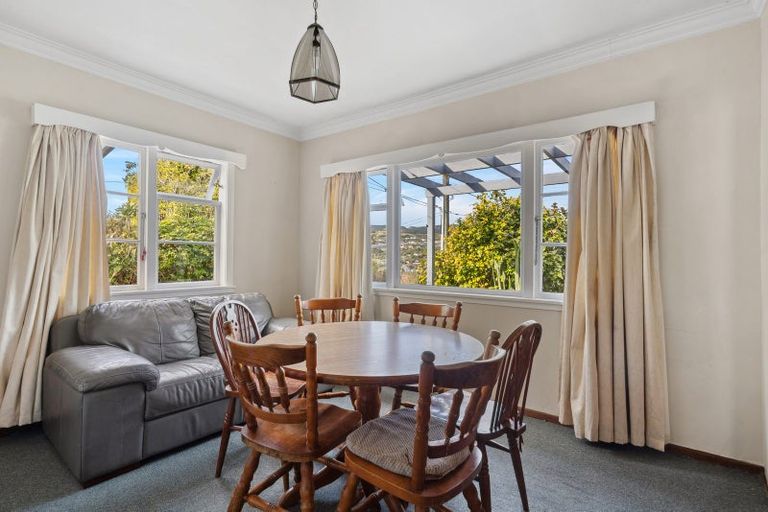 Photo of property in 12 Olivia Crescent, Tawa, Wellington, 5028