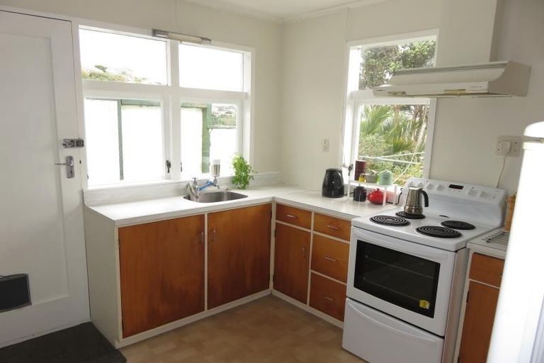 Photo of property in 6a Downing Street, Crofton Downs, Wellington, 6035