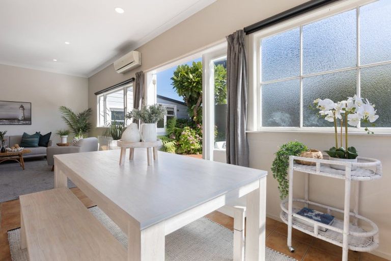 Photo of property in 19 Beach Street, Fitzroy, New Plymouth, 4312