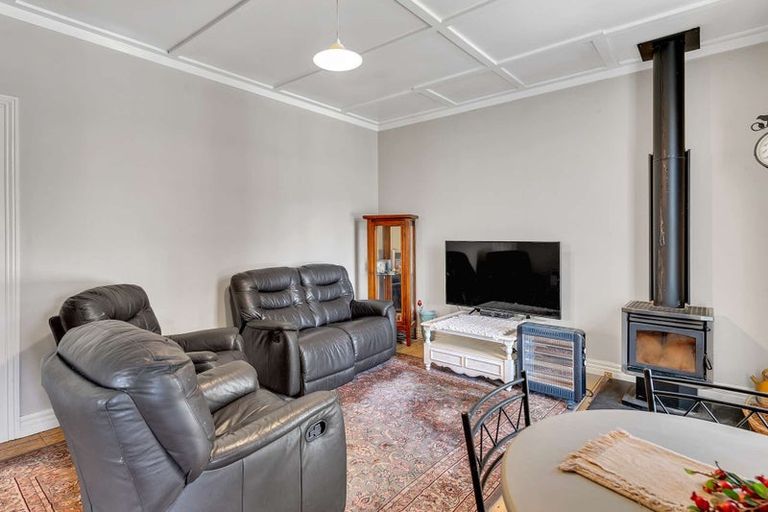 Photo of property in 50 Maxwell Avenue, Durie Hill, Whanganui, 4500