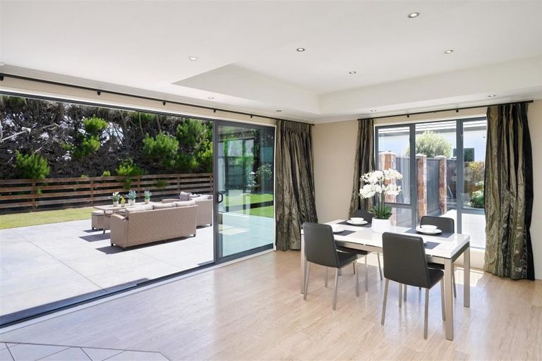 Photo of property in 43 Globe Bay Drive, Templeton, Christchurch, 8042