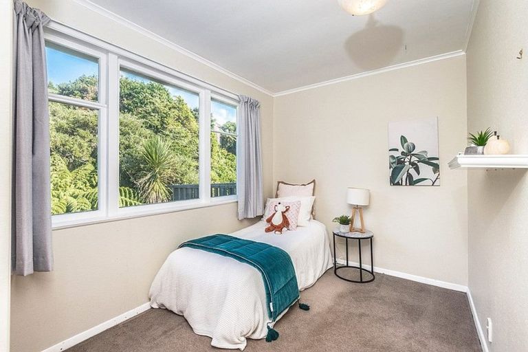 Photo of property in 55 Ohariu Road, Johnsonville, Wellington, 6037