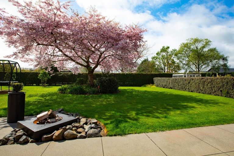 Photo of property in 91 Wells Place, Cambridge, 3493