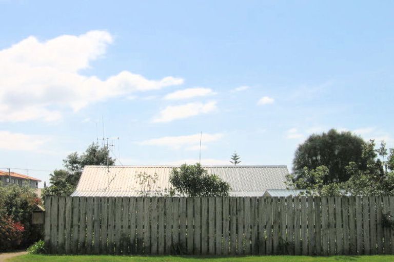 Photo of property in 1149 Papamoa Beach Road, Papamoa Beach, Papamoa, 3118