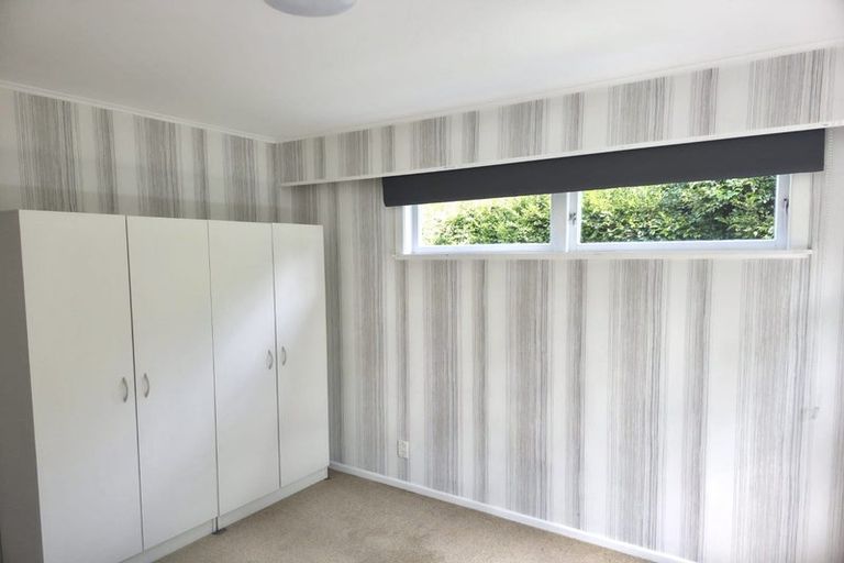 Photo of property in 5 Hartley Terrace, Massey, Auckland, 0614