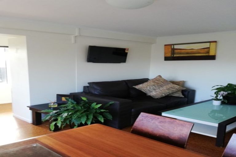 Photo of property in 3/18 Sydney Street, Hauraki, Auckland, 0622