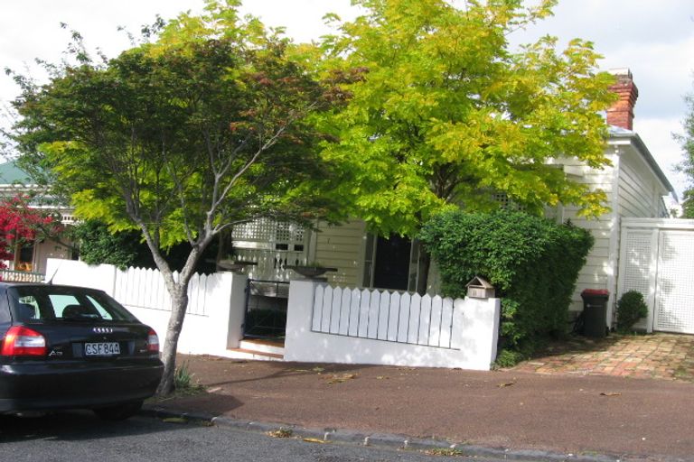 Photo of property in 11 Bayfield Road, Ponsonby, Auckland, 1011