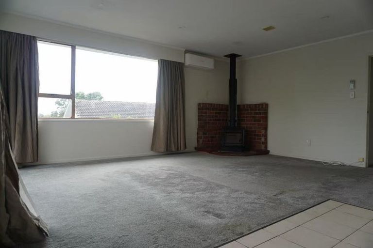 Photo of property in 62 Weatherly Road, Torbay, Auckland, 0630