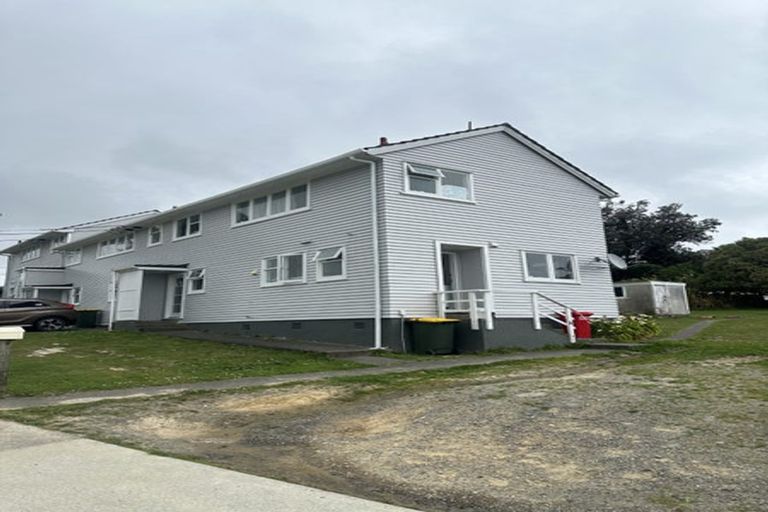 Photo of property in 161-165 Bedford Street, Cannons Creek, Porirua, 5024