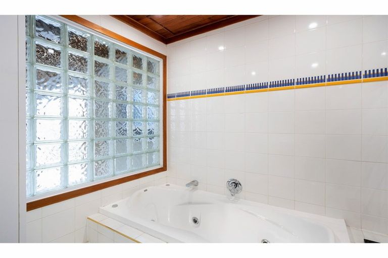 Photo of property in 62 Aotea Terrace, Huntsbury, Christchurch, 8022