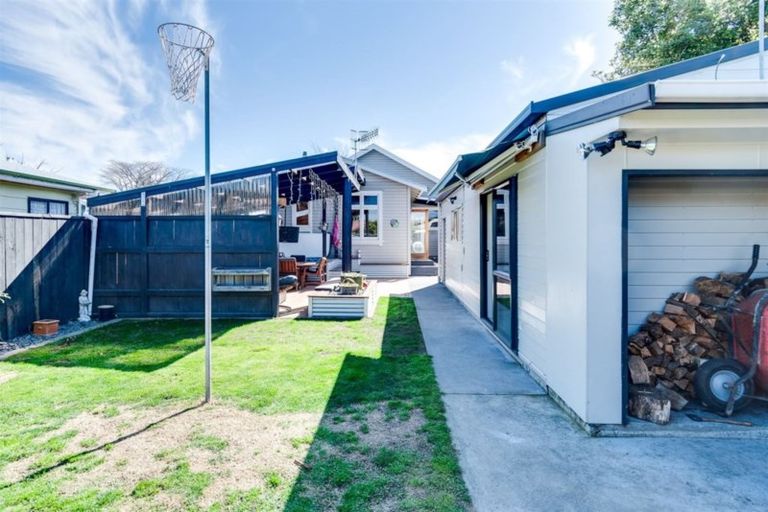Photo of property in 1 Campaign Street, Napier South, Napier, 4110