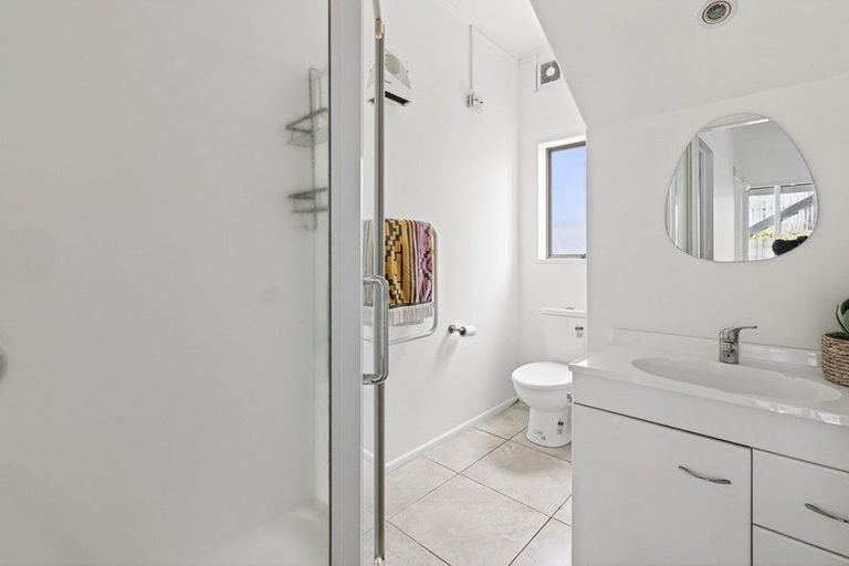 Photo of property in 4 Oceanbeach Road, Mount Maunganui, 3116