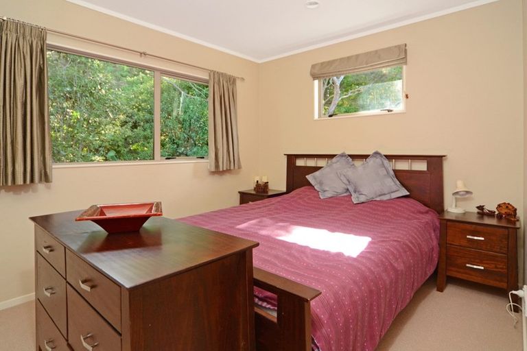 Photo of property in 1/122 Manuka Road, Bayview, Auckland, 0629