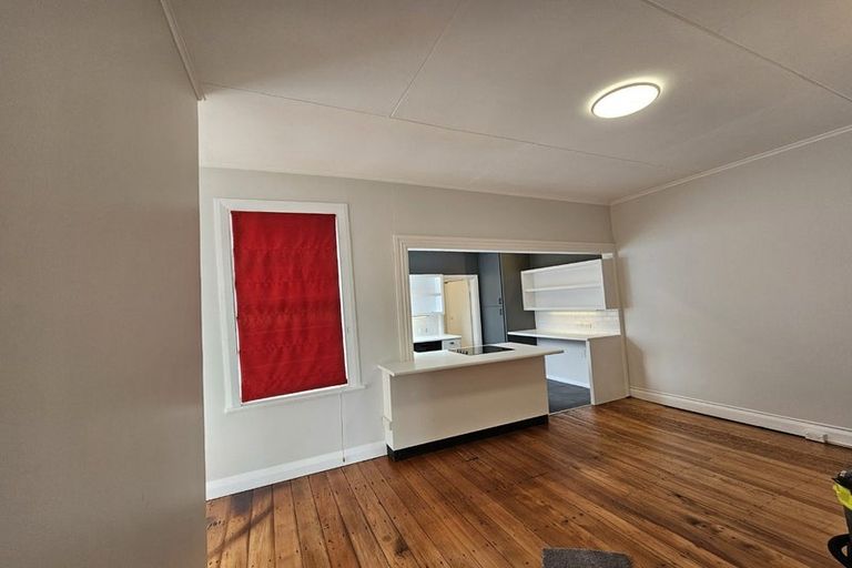 Photo of property in 105 Elizabeth Street, Mount Victoria, Wellington, 6011