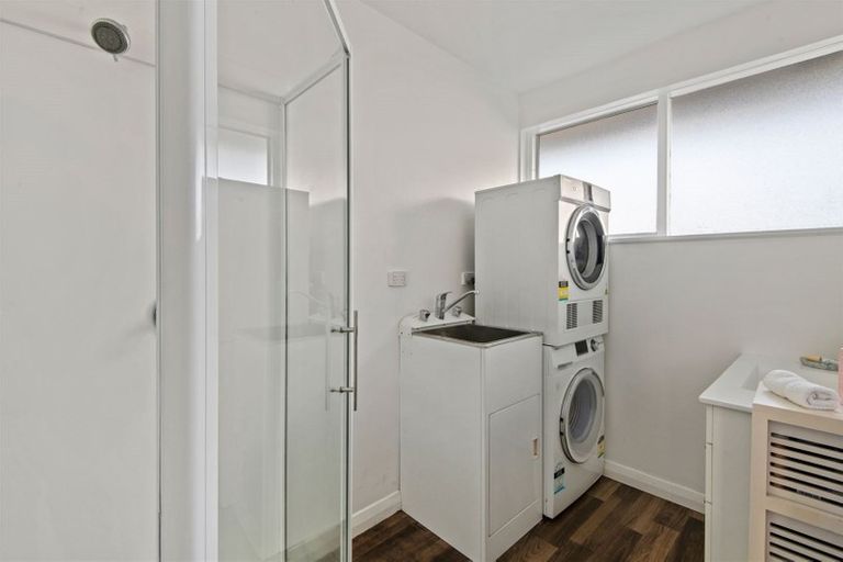 Photo of property in 4/4 Division Street, Riccarton, Christchurch, 8041