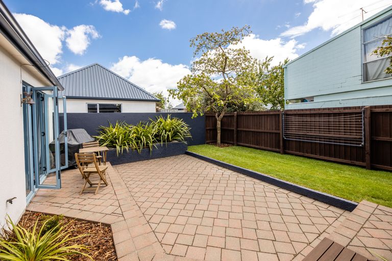 Photo of property in 1/725 Main Road North, Belfast, Christchurch, 8051