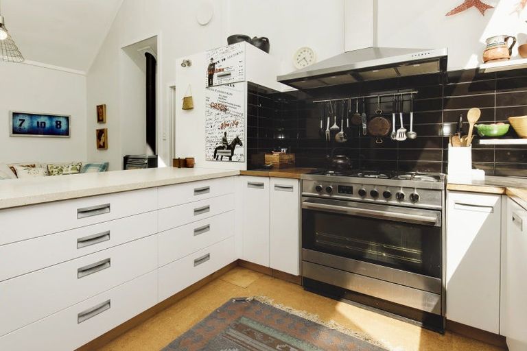 Photo of property in 195 Dudley Road Upper, Inglewood, 4386