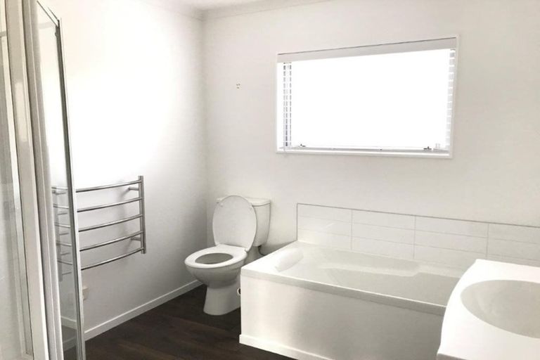 Photo of property in 13 Quill Street, Lake Hayes, Queenstown, 9304