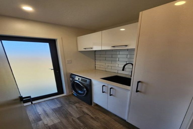 Photo of property in 81a Strathmore Avenue, Levin, 5510