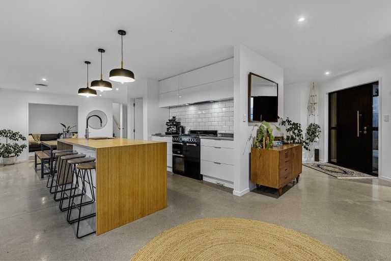 Photo of property in 8 Senecio Way, Papamoa Beach, Papamoa, 3118