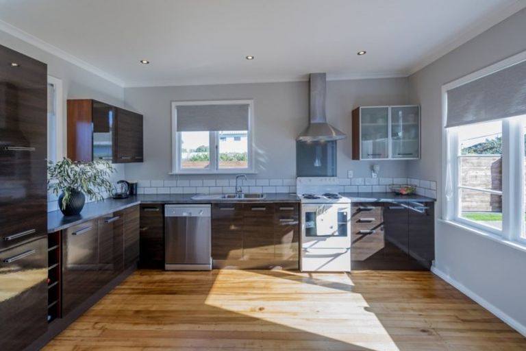 Photo of property in 31 Carlisle Street, Levin, 5510