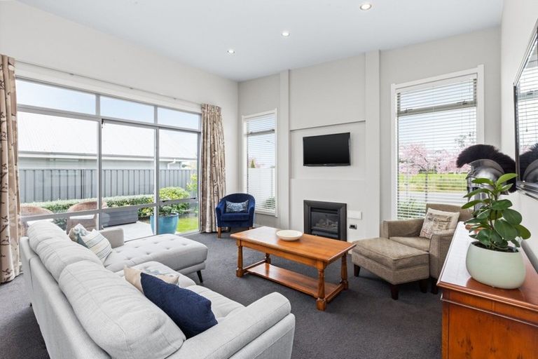 Photo of property in 147 Arataki Road, Havelock North, 4130