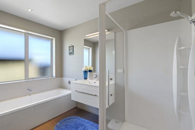 Photo of property in 10 Pemberton Drive, Darfield, 7510