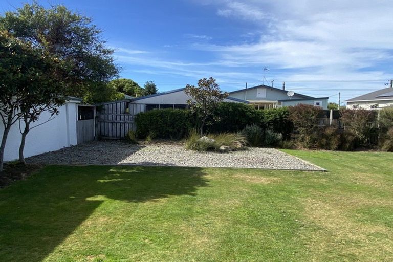 Photo of property in 8 Barrett Place, Carterton, 5713