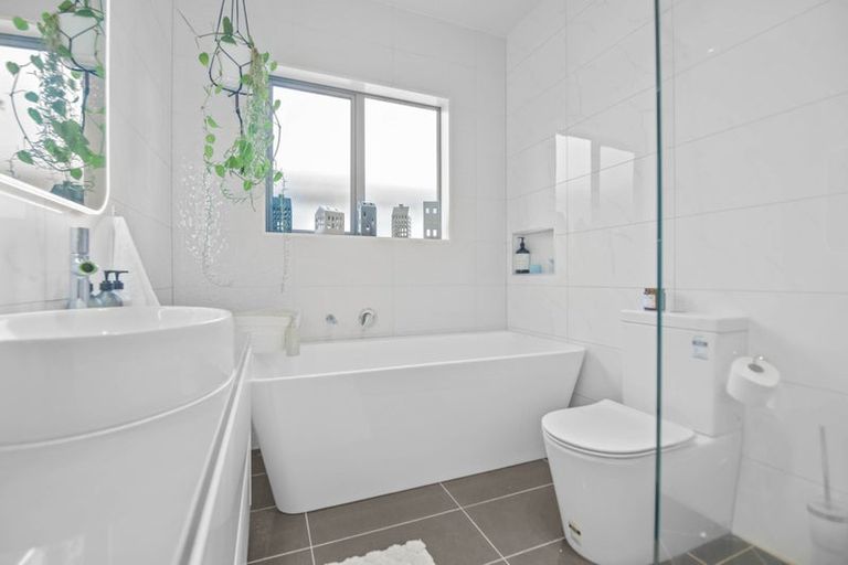 Photo of property in 65 Pinecrest Drive, Gulf Harbour, Whangaparaoa, 0930