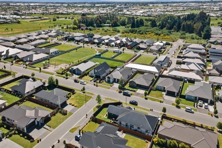 Photo of property in 25 Zinnia Way, Wigram, Christchurch, 8025