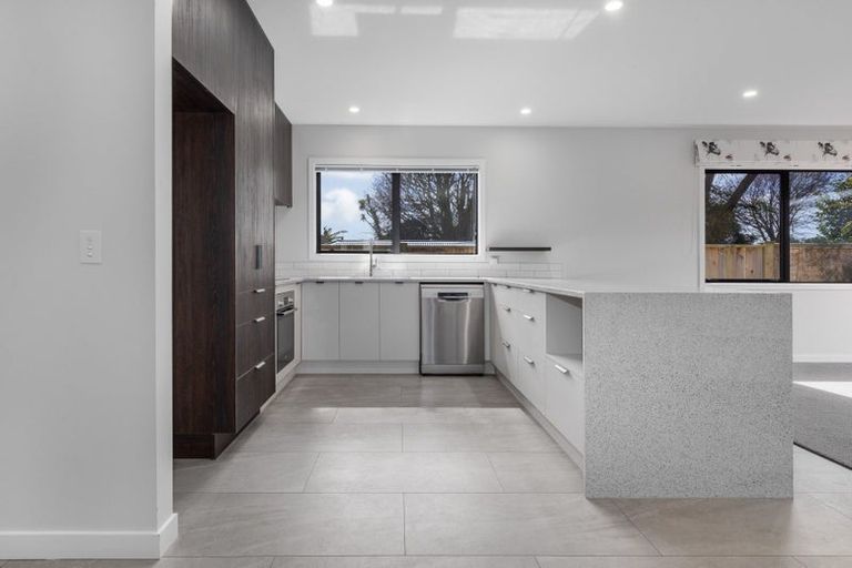 Photo of property in 108d Weraroa Road, Levin, 5510