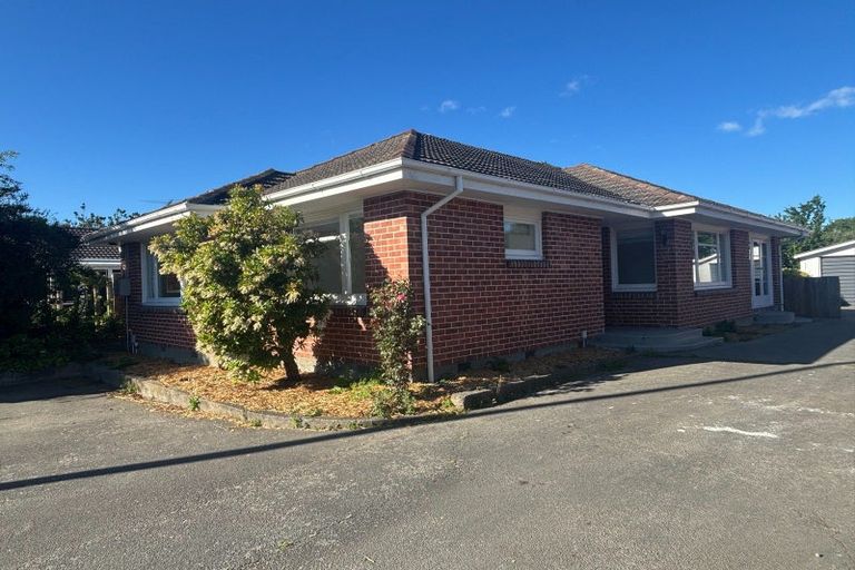 Photo of property in 265 Cranford Street, St Albans, Christchurch, 8052