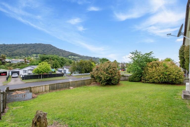 Photo of property in 19 Goldie Street, Pukehangi, Rotorua, 3015