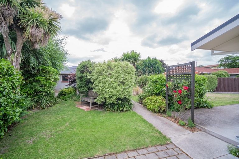 Photo of property in 7 Walden Place, Bryndwr, Christchurch, 8053