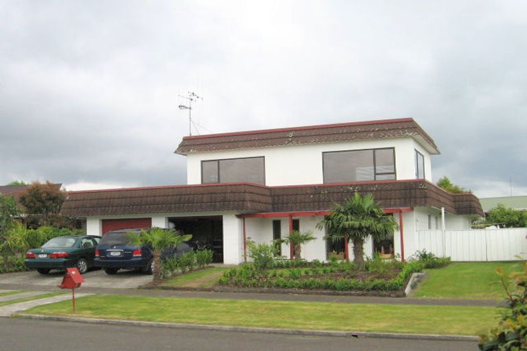 Photo of property in 18 Coppelia Avenue, Omokoroa, 3114