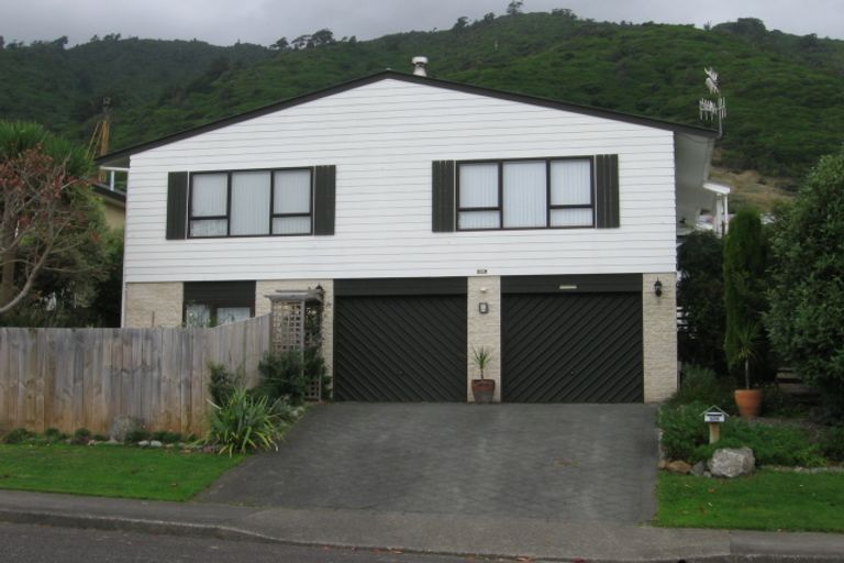 Photo of property in 123a Winara Avenue, Waikanae, 5036