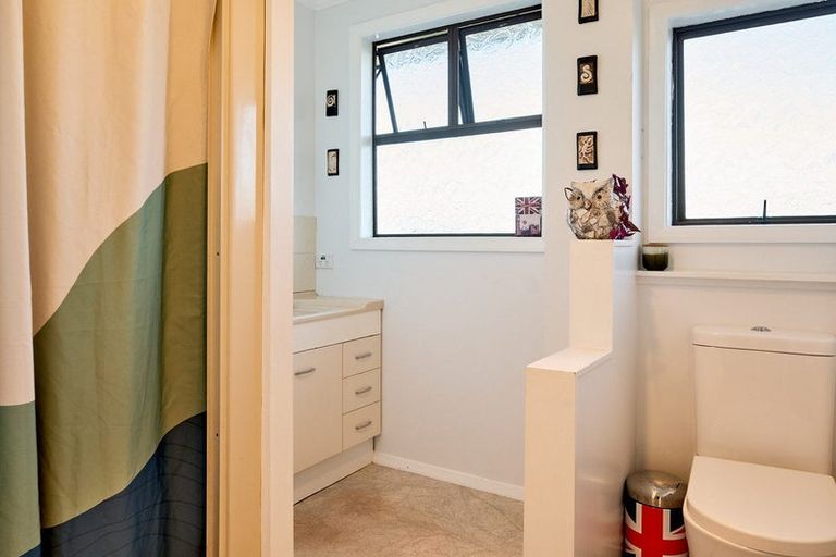 Photo of property in 91 Waiuta Street, Titahi Bay, Porirua, 5022